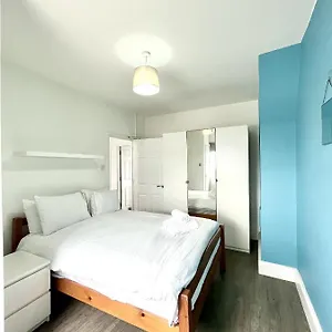 Apartment Modern 2 Bed Flat Close To Shoreditch / Free Wi-fi United Kingdom